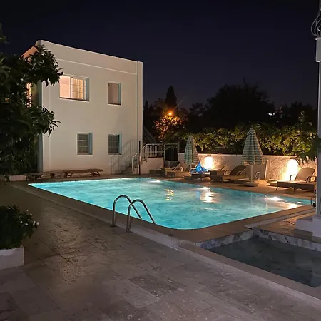 Nuran Boutique Hotel apartamentowy Bodrum