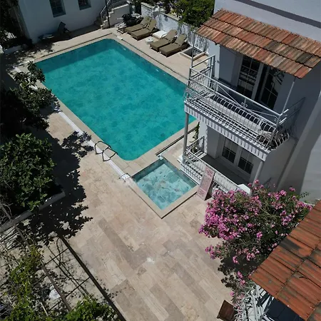 Nuran Boutique Hotel apartamentowy Bodrum