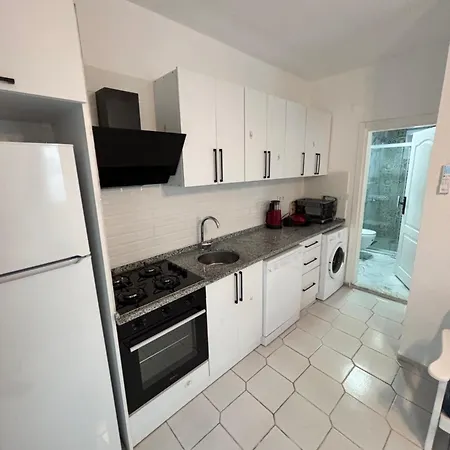 Hotel de apartamente Nuran Boutique *